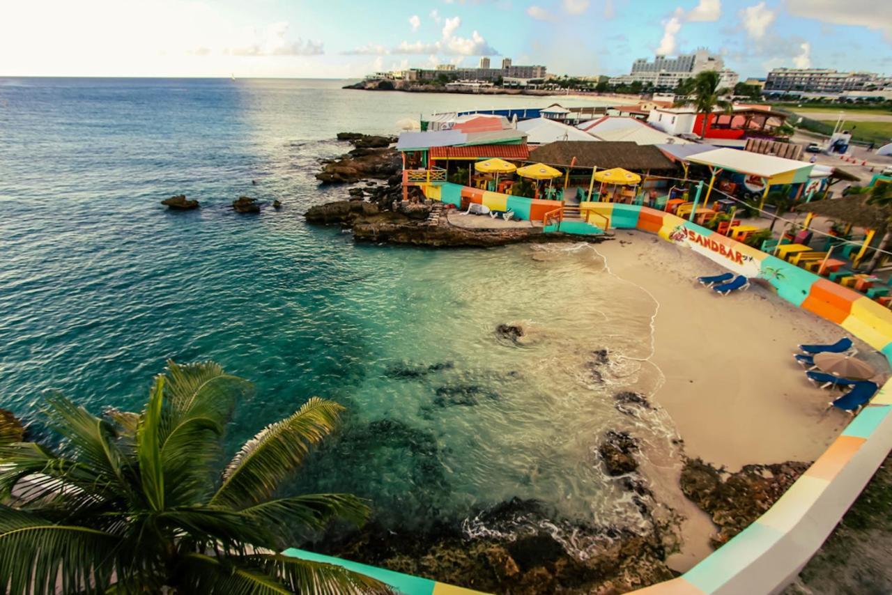 Maho Beach House - Grand Ocean Suite Экстерьер фото