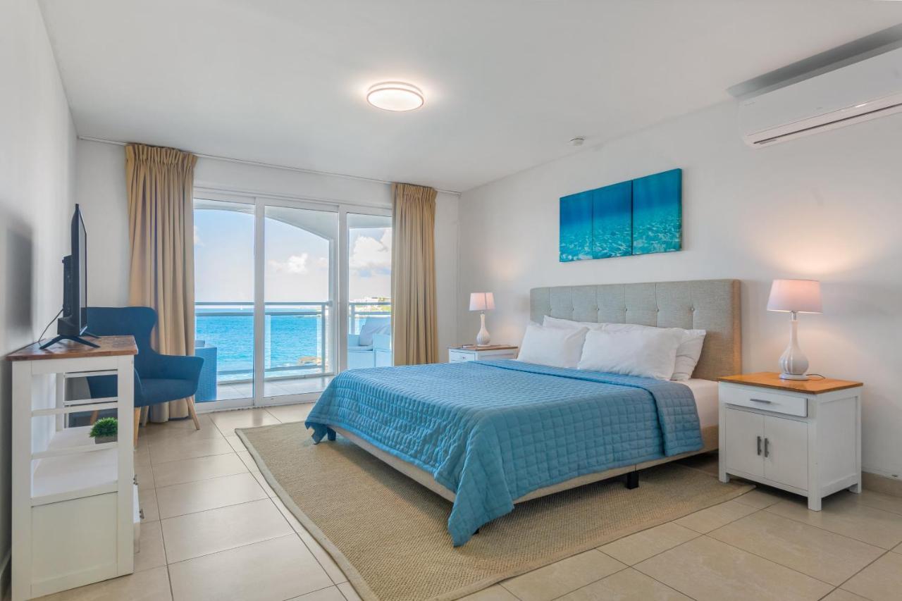 Maho Beach House - Grand Ocean Suite Экстерьер фото